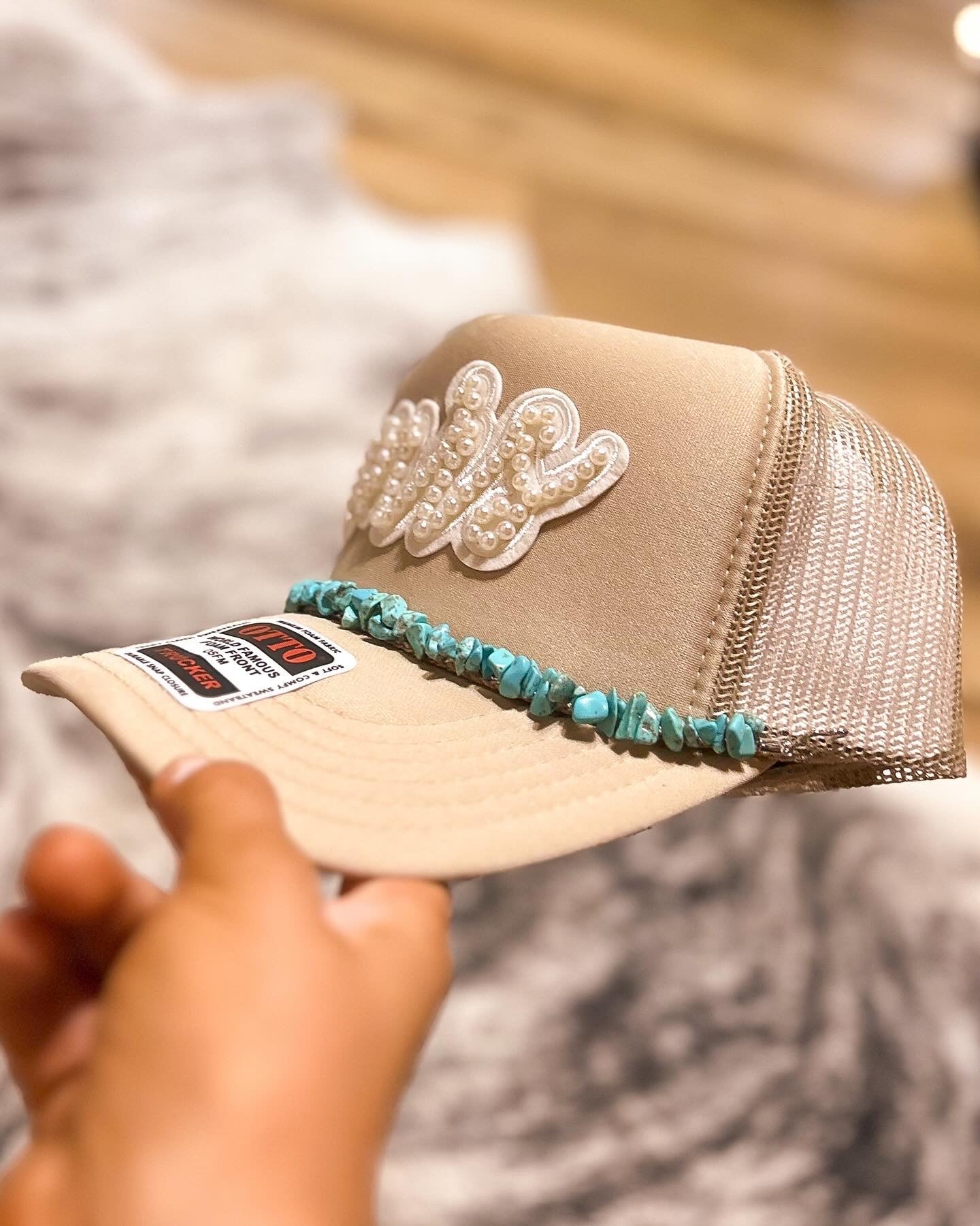 Mrs. Trucker hat