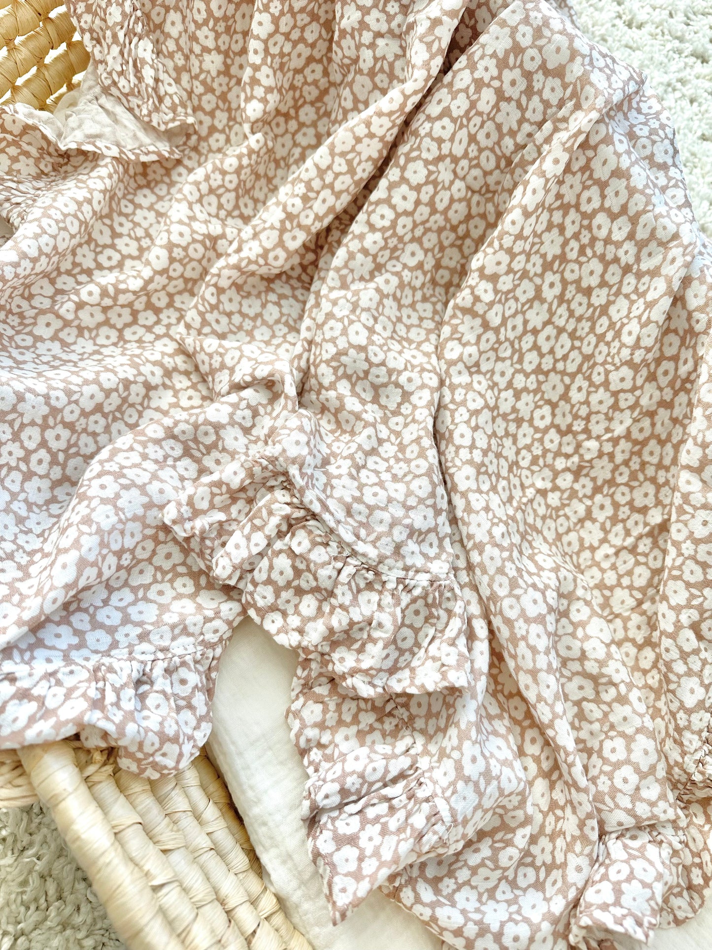 Muslin Swaddle Blanket - Mocha Ditsy Floral Ruffle