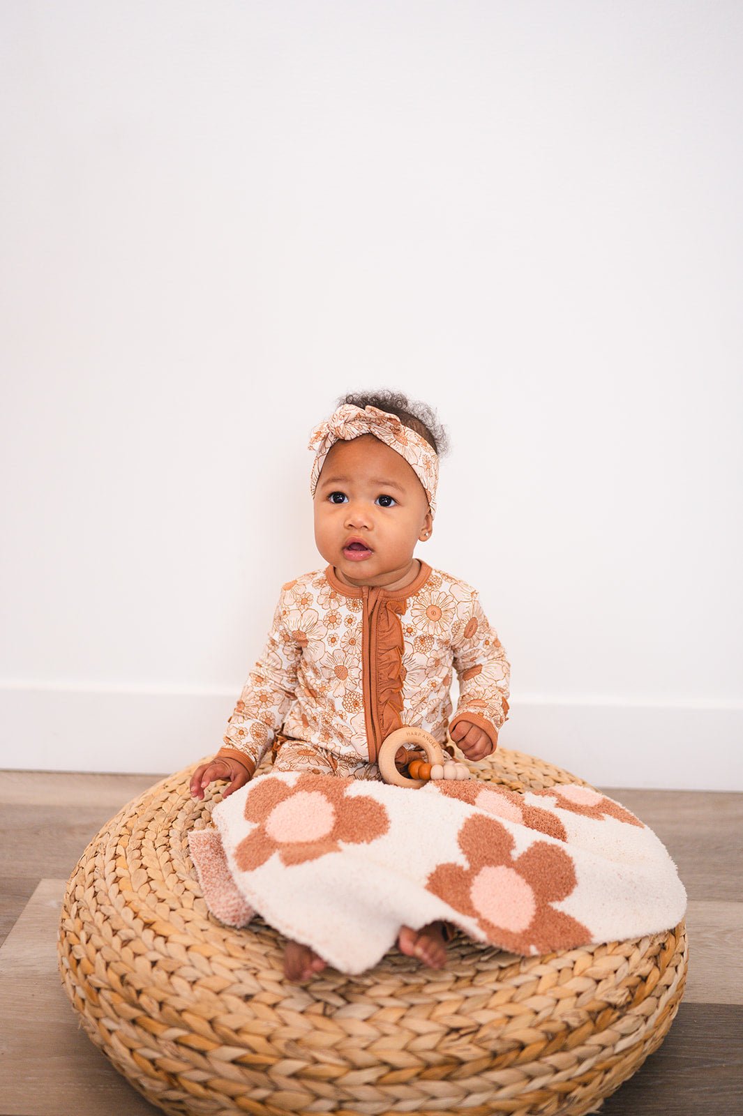 Plush Mini Blanket - Caramel Daisy