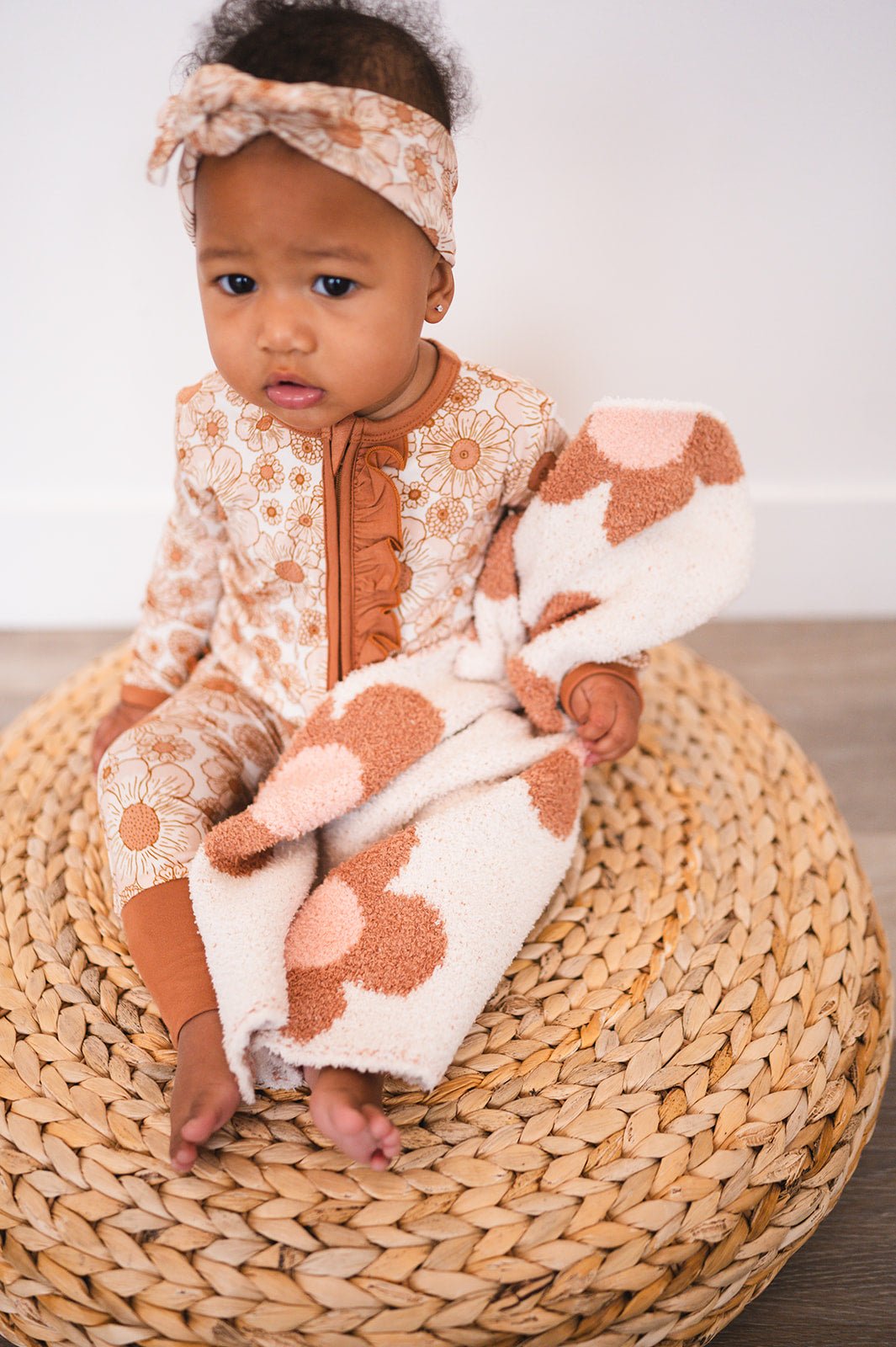 Plush Mini Blanket - Caramel Daisy
