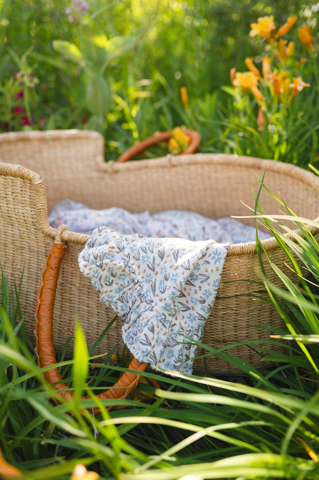 Muslin Swaddle Blanket - La La Floral Ruffle