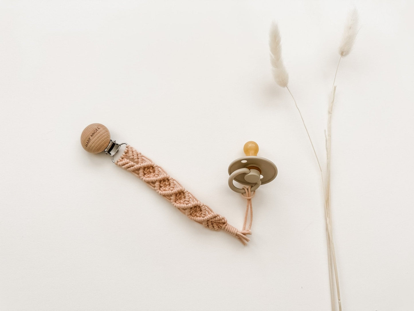 Pacifier Clip Macrame - Blush