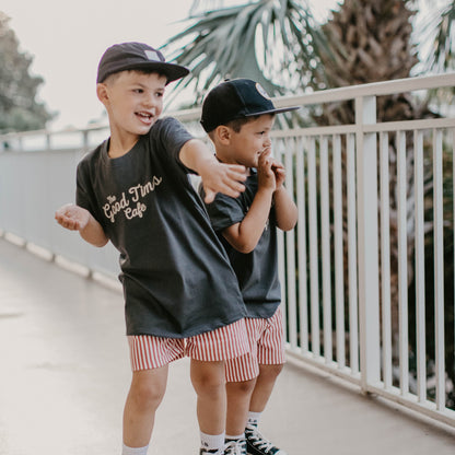 THE GOOD TIMES CAFE TEE - COAL