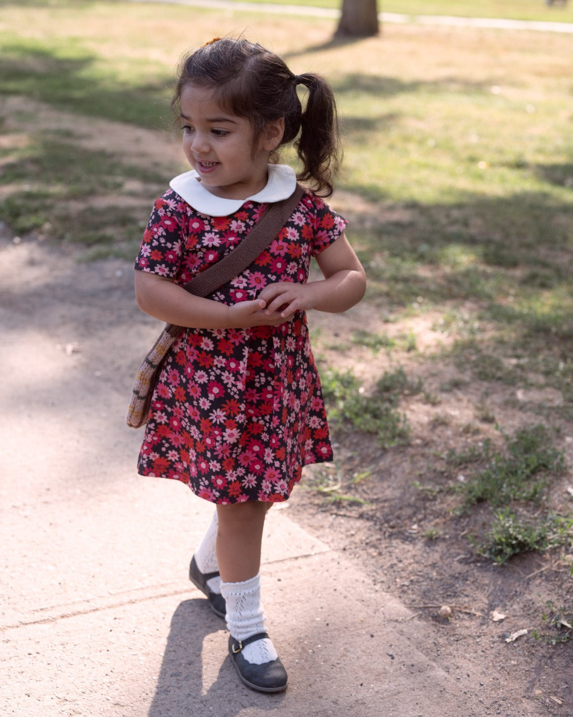 Retro Mod Navy and Pink Flower Peter Pan Collar Floral Dress