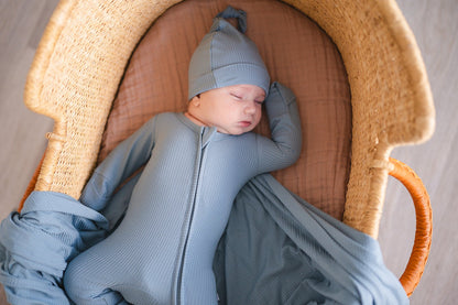 Knot Hat - Arona Blue Ribbed