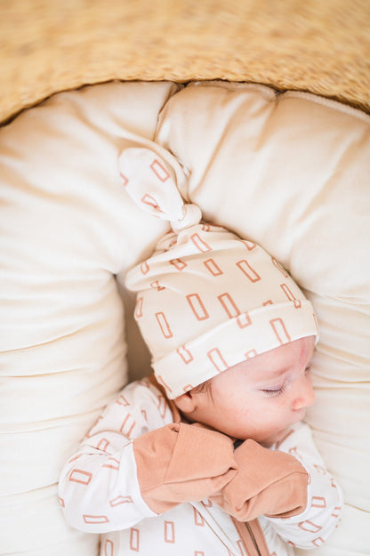 Knot Hat - Neutral Rectangle
